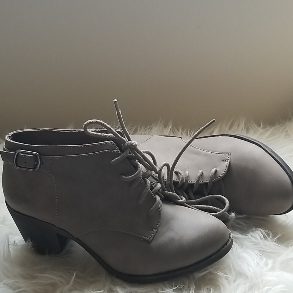 Rocketdog Taupe lace-up booties.